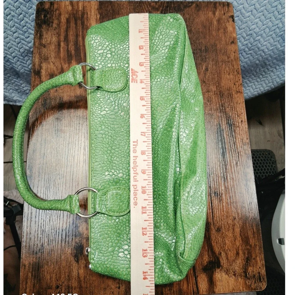 Primeware Lime Green Insulated Wine Bag Faux Crocodile Thermal Lunch Tote